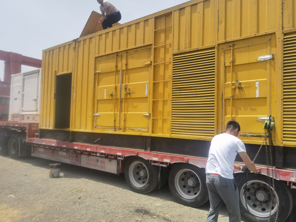 茂县发电机出租100KW发电机需要什么规格的电缆线？