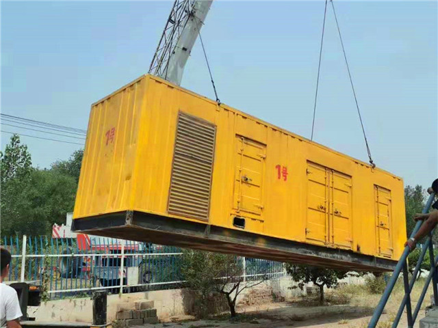 茂县300KW柴油发电机组油耗是多少?