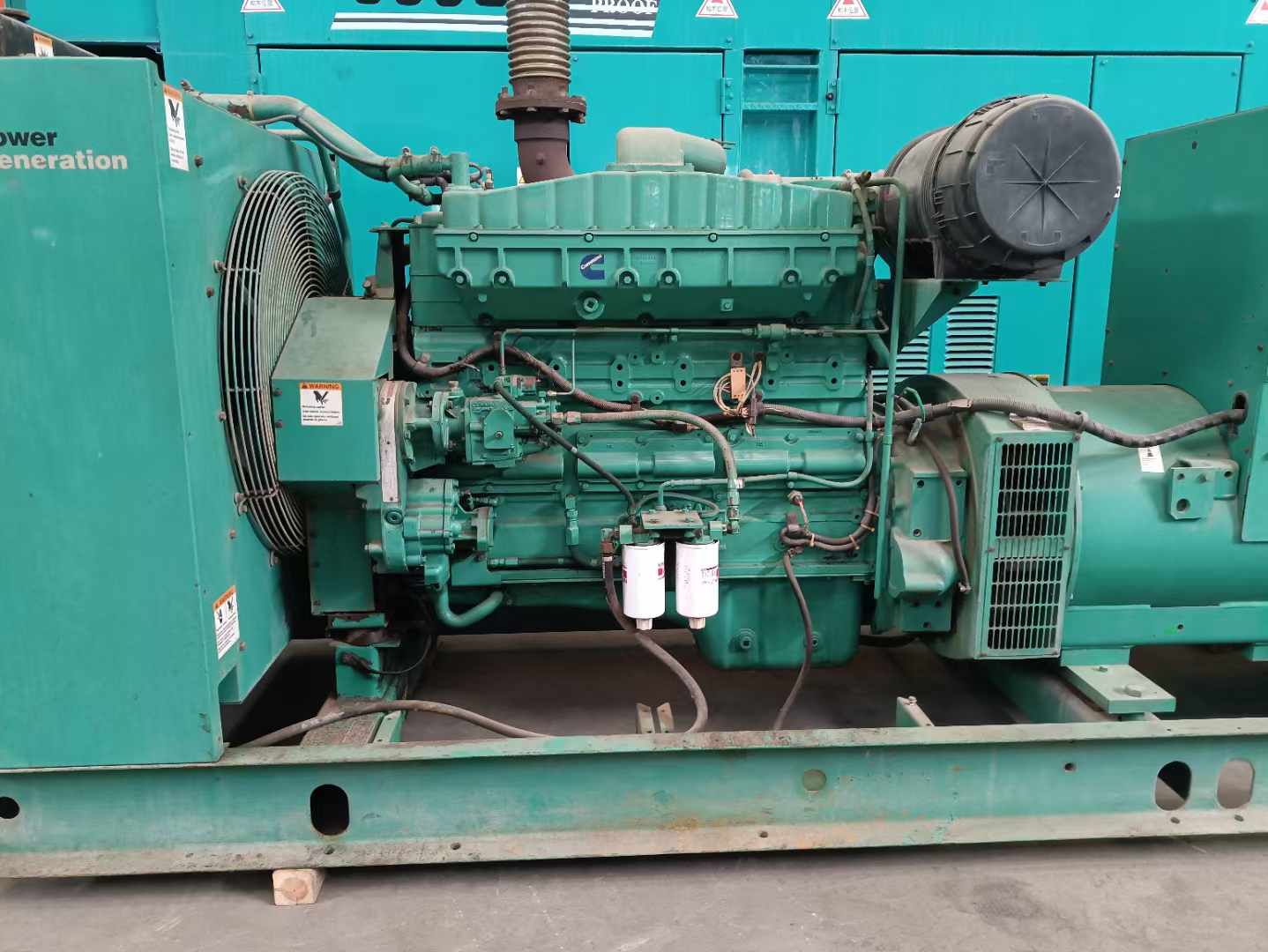 茂县过载会对 600kW 柴油发电机组造成哪些损害？